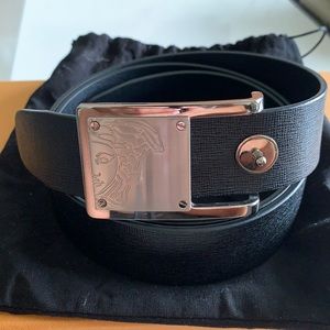 Men’s Versace Leather Belt